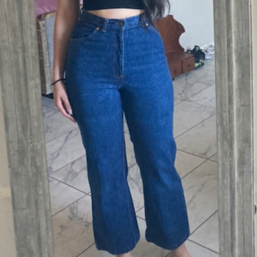 Levi High Rise Jeans